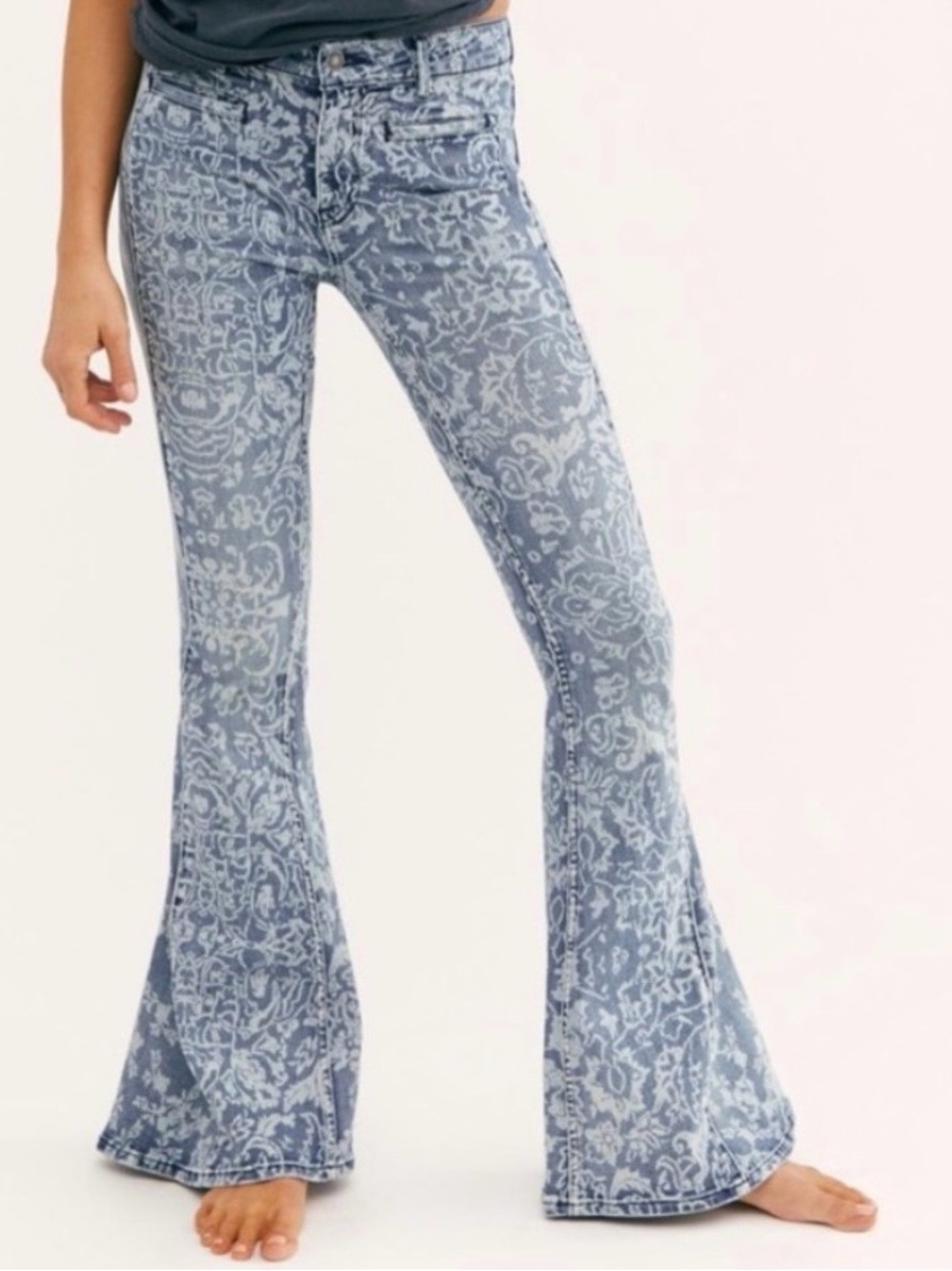 Blue Floral Wide-Leg Pants - Women